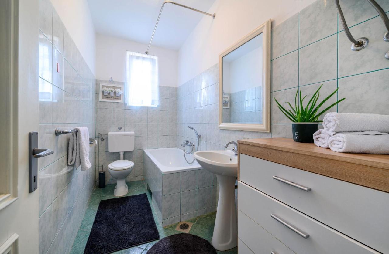 Apartment Malibu Zaboric Ngoại thất bức ảnh