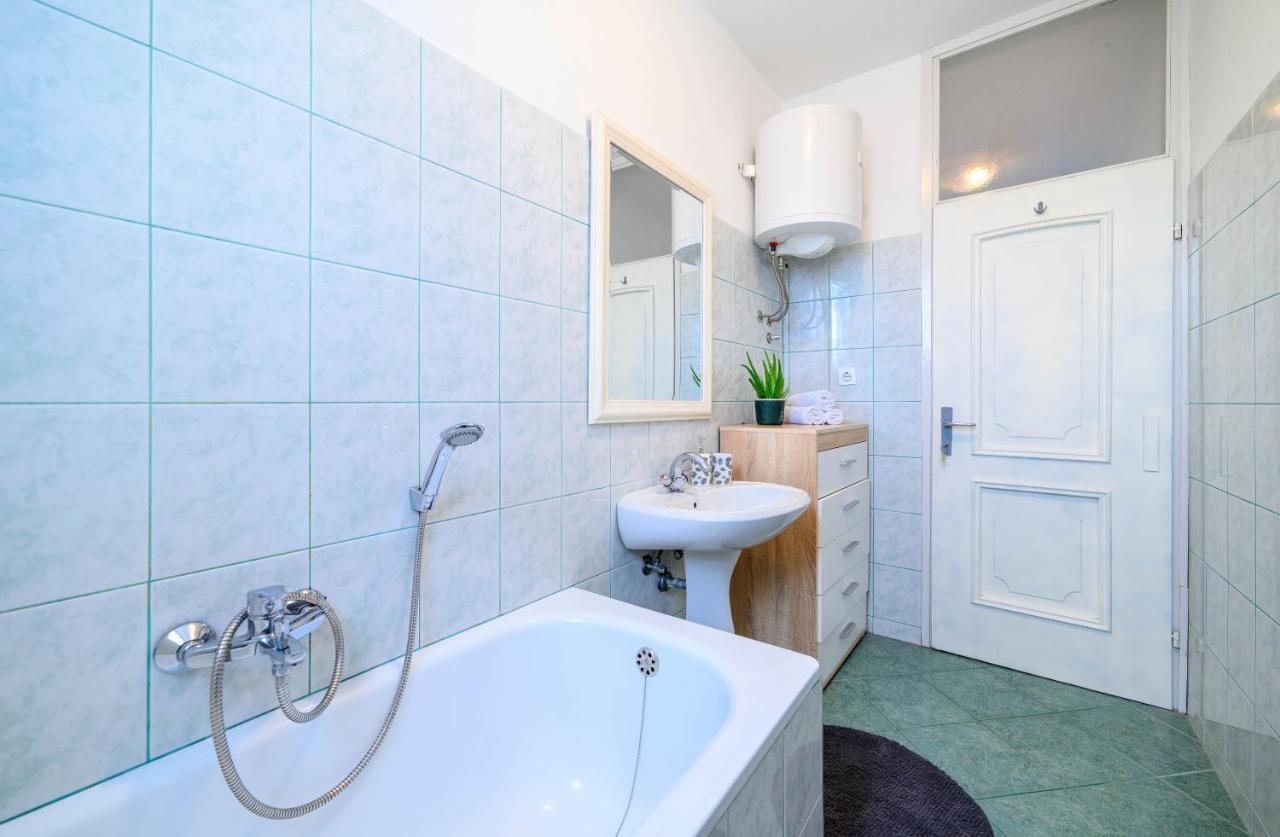 Apartment Malibu Zaboric Ngoại thất bức ảnh